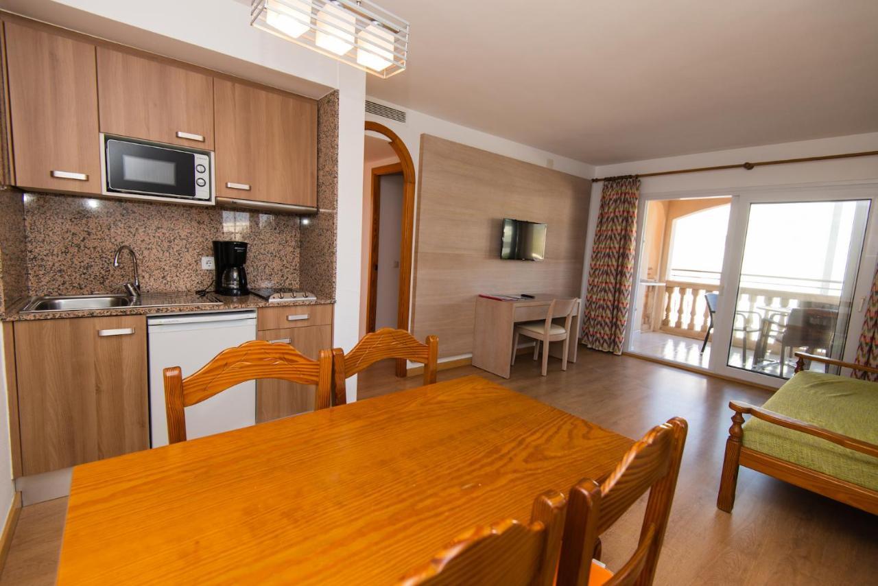 Apartamentos Quijote Park Cala Ratjada  Esterno foto