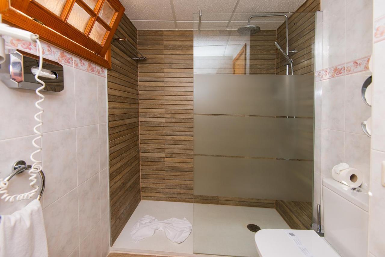Apartamentos Quijote Park Cala Ratjada  Esterno foto