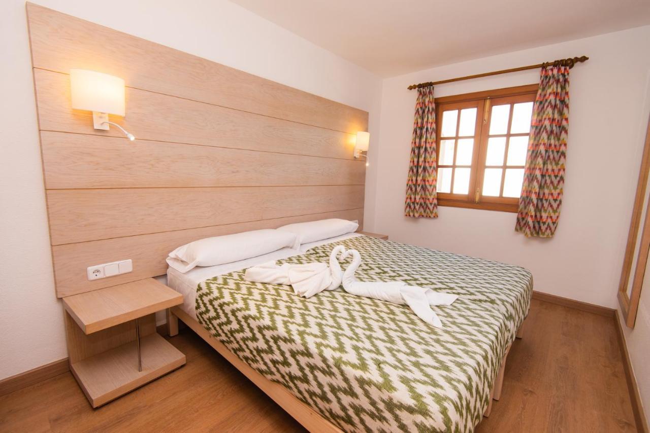 Apartamentos Quijote Park Cala Ratjada  Esterno foto